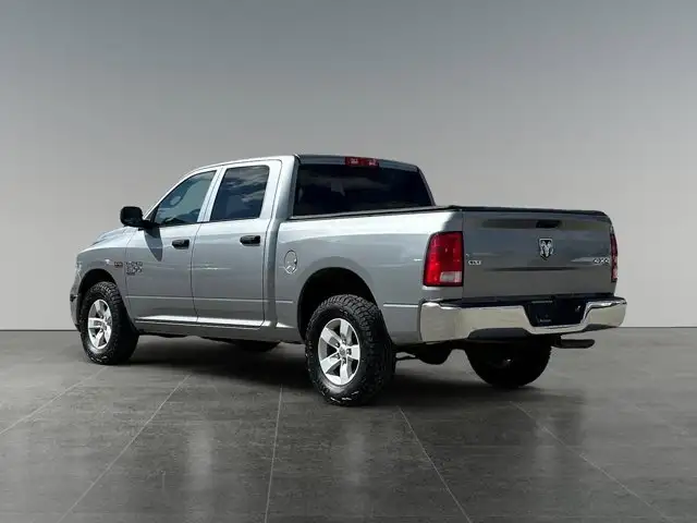 2023 Ram 1500 Classic SLT - Photo 4
