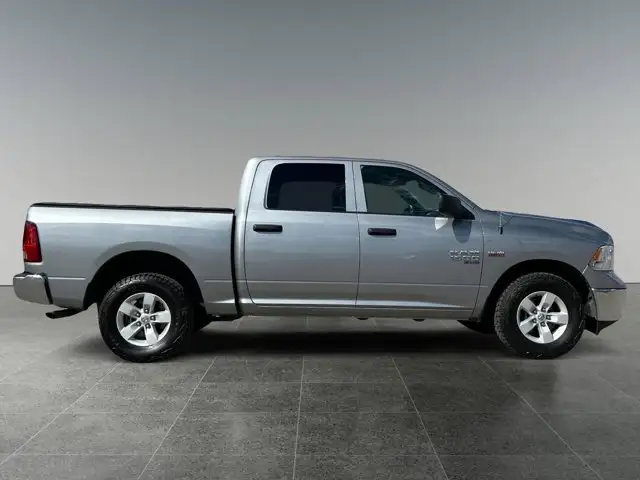 2023 Ram 1500 Classic SLT - Photo 8