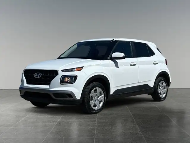 2025 Hyundai Venue Essential