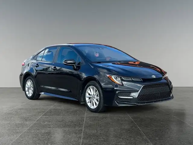 2022 Toyota Corolla SE - Photo 9