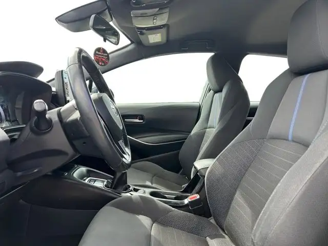 2022 Toyota Corolla SE - Photo 12