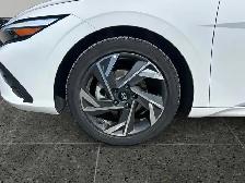2024 Hyundai Elantra Preferred - Photo 17