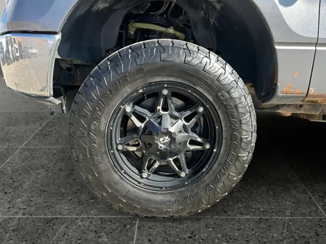 2011 Ford F-150 XLT - Photo 11