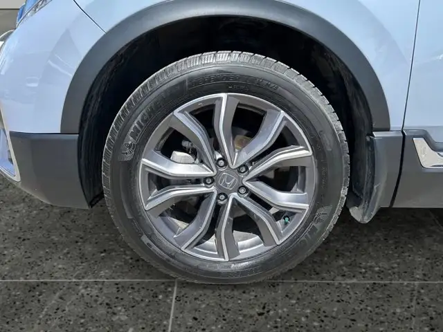 2022 Honda CR-V Touring - Photo 11