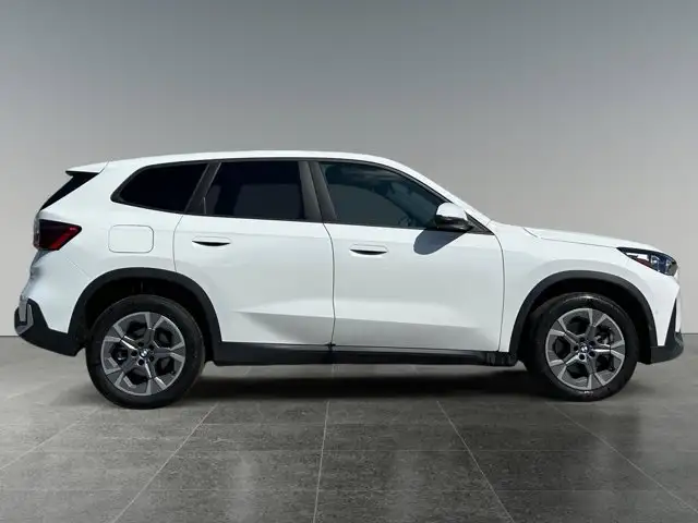 2025 BMW X1 xDrive28i - Photo 8