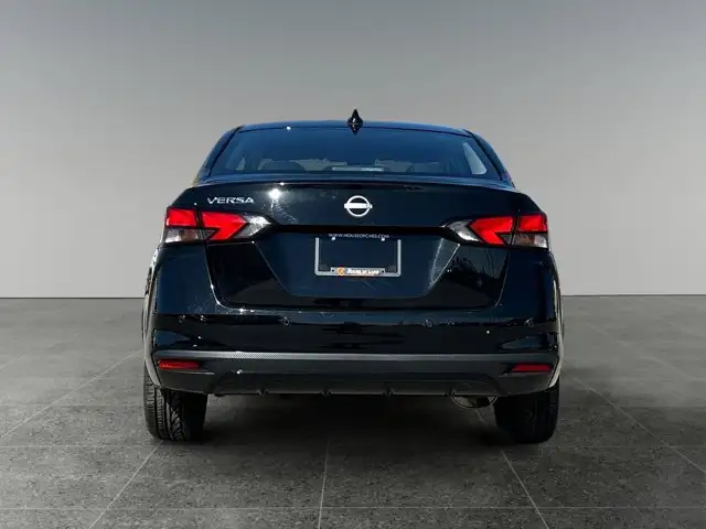 2025 Nissan Versa SV - Photo 5
