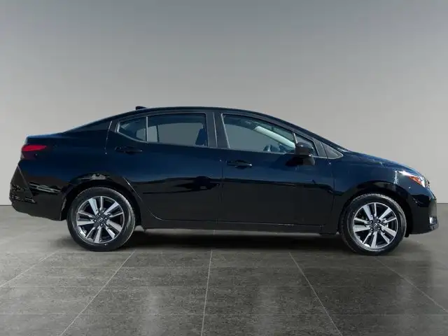 2025 Nissan Versa SV - Photo 8