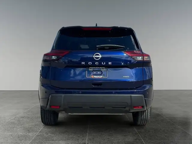 2025 Nissan Rogue SV Moonroof - Photo 5