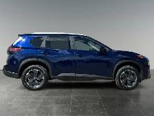 2025 Nissan Rogue SV Moonroof - Photo 8