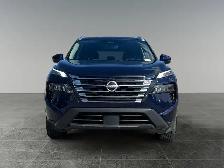 2025 Nissan Rogue SV Moonroof - Photo 10