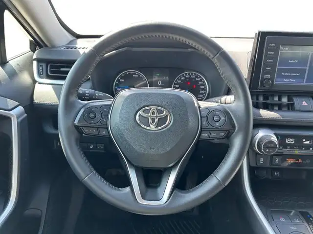 2019 Toyota RAV4 Hybrid XLE - Photo 16