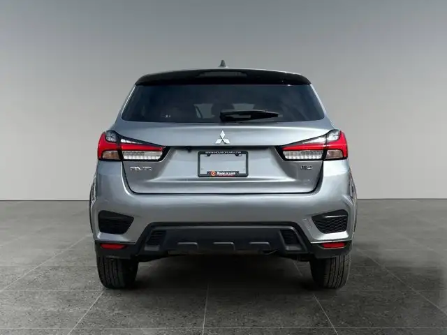 2024 Mitsubishi RVR SE - Photo 5