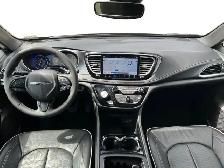 2025 Chrysler Pacifica Limited - Photo 15