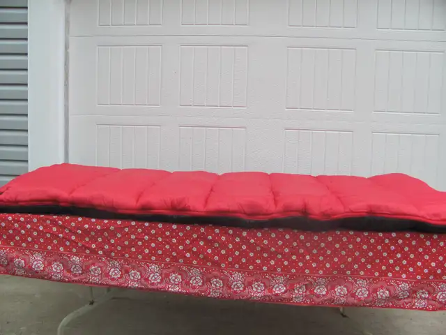 Sleeping Bag - Photo 2