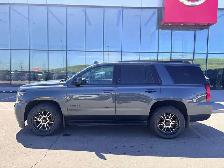 2019 Chevrolet Tahoe Premier 4WD • RST Edition • Head Up Display - Photo 3