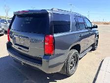 2019 Chevrolet Tahoe Premier 4WD • RST Edition • Head Up Display - Photo 9