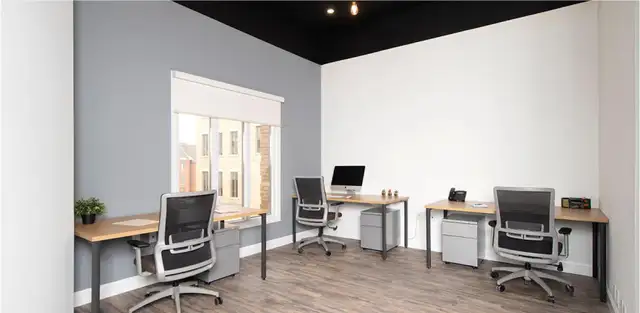 Office/Clinic Units are available for rent in Georgetown