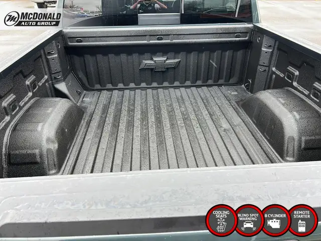 2025 Chevrolet Silverado 1500 ZR2 Heated and Cooled Seats - Photo 13