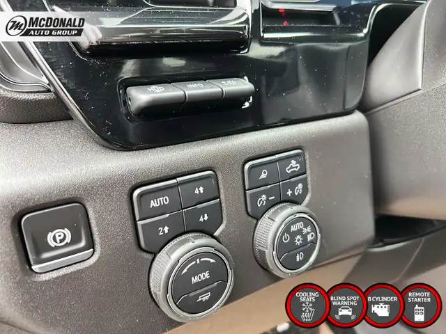 2025 Chevrolet Silverado 1500 ZR2 Heated and Cooled Seats - Photo 22