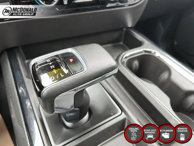 2025 Chevrolet Silverado 1500 ZR2 Heated and Cooled Seats - Photo 29