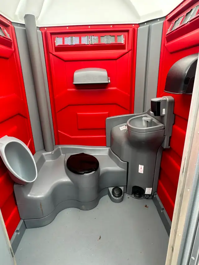 Ontario Porta Potty Rentals- Perfect for Outdoor Events!