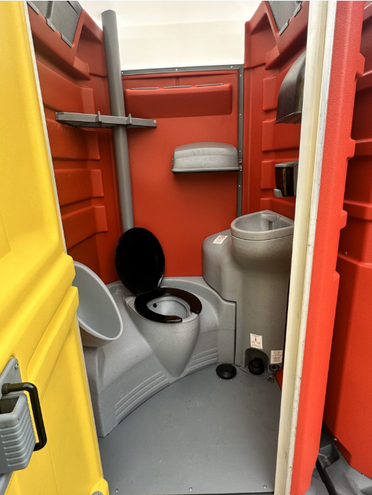 Ontario Porta Potty Rentals- Perfect for Outdoor Events! - Photo 4