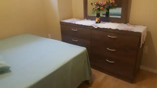 Room for Rent - Photo 7