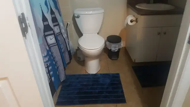 Room for Rent - Photo 8