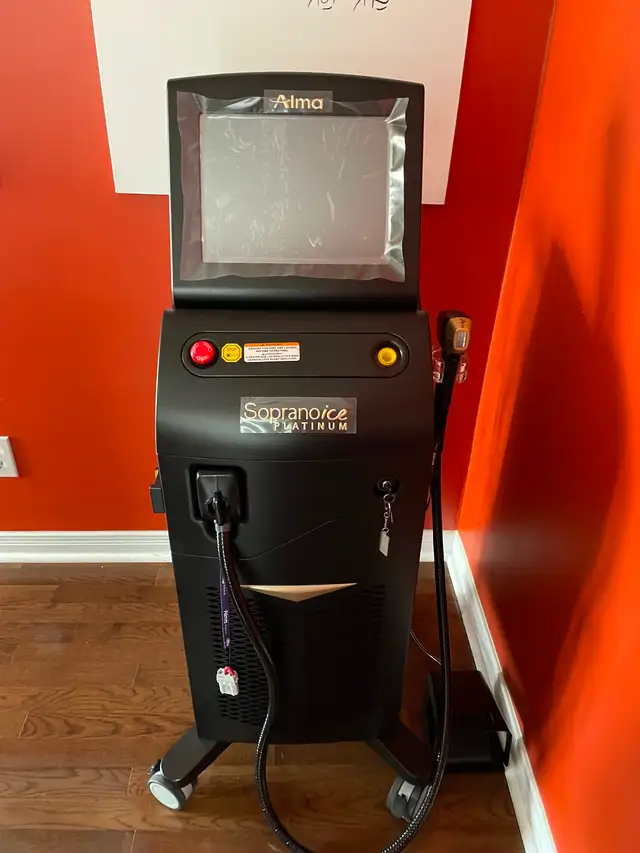 Soprano ICE Platinum Laser Machine - Photo 2