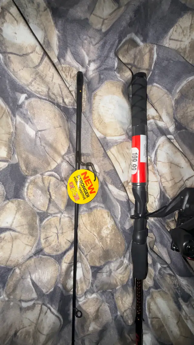 ugly stik GX2  fishing rod - Photo 3