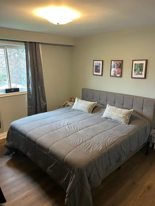 4 Bedroom Home For Sale in North York $479,000 - Photo 4