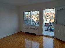ROSMONT-BEAU PETIT 2½ - 780$ chauffé, eau chaude.