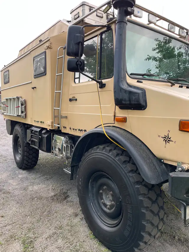 Unimog Custom Camper - Photo 2
