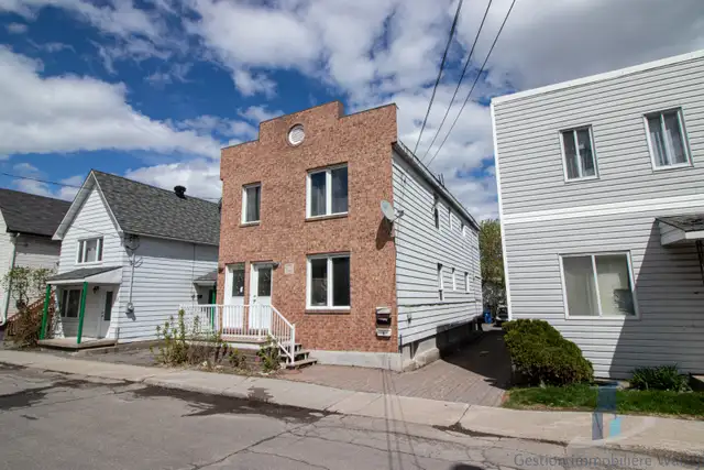 Appartement à louer - 40 Saint-Hyancinthe #1