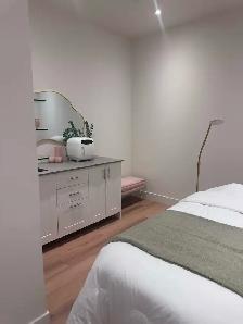 Professional room for rent — Montreal West