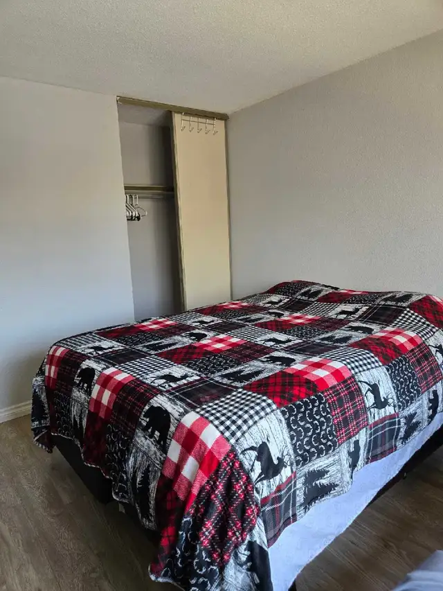 Room for Rent - Photo 4