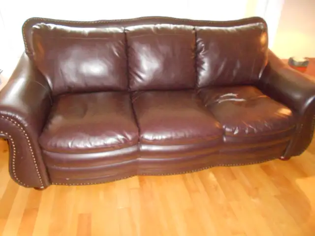 Free Sofa