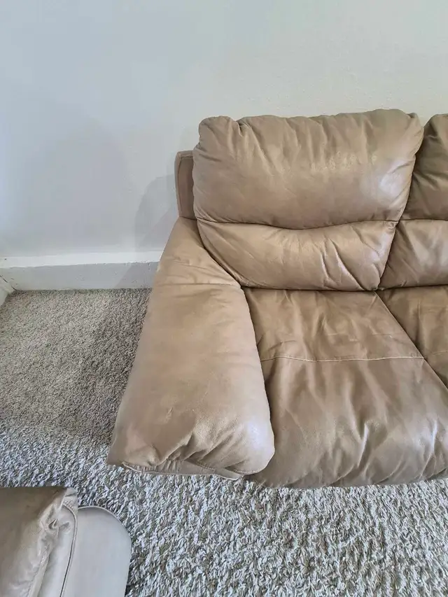 FREE DELIVERY Beautiful Leather Matching 3 Seater Sofa & 1 Seate - Photo 9