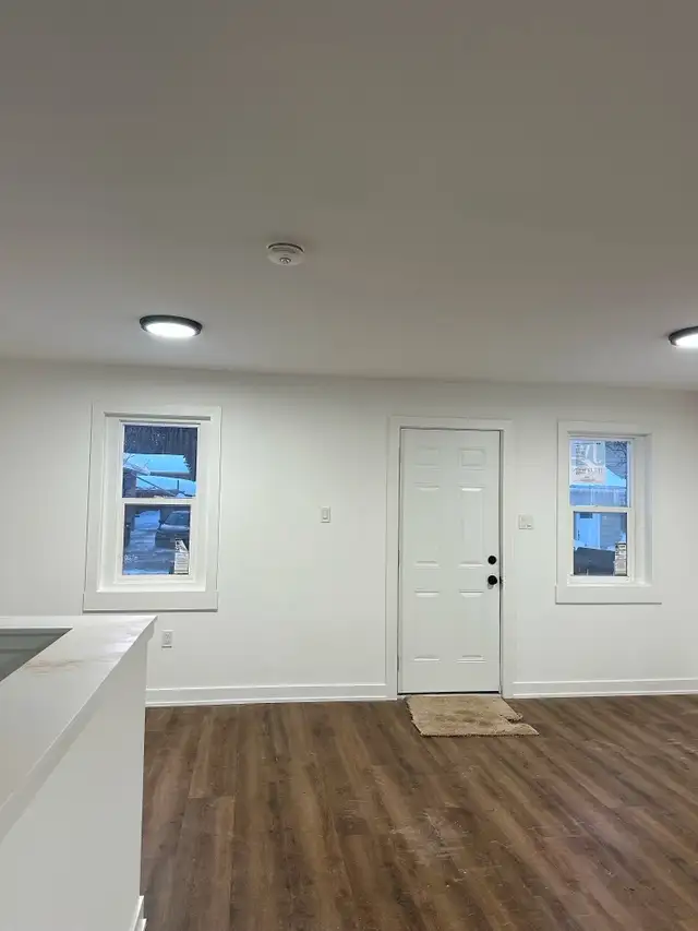 FULLY DETACHED GARDEN SUITE FOR RENT IN STOUFFVILLE - Photo 9