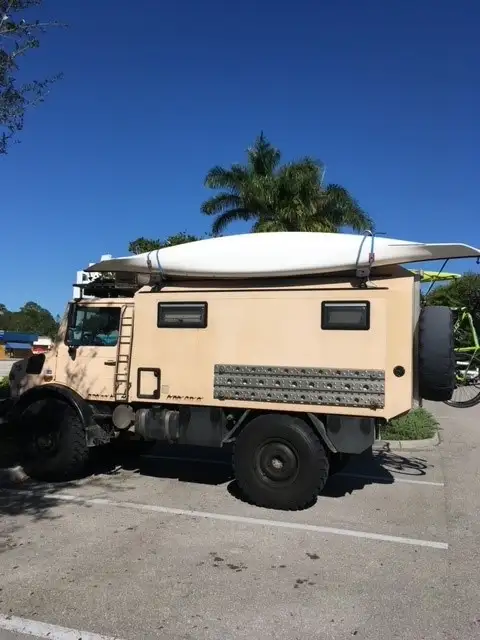 Unimog Custom Camper - Photo 10
