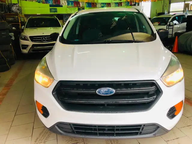 GARANTIE/ 2017 FORD ESCAPE S 2.5L/ COMME NEUVE/ UN VRAIS BIJOU/ - Photo 3