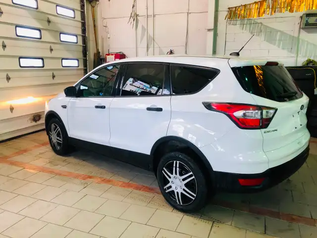 GARANTIE/ 2017 FORD ESCAPE S 2.5L/ COMME NEUVE/ UN VRAIS BIJOU/ - Photo 5