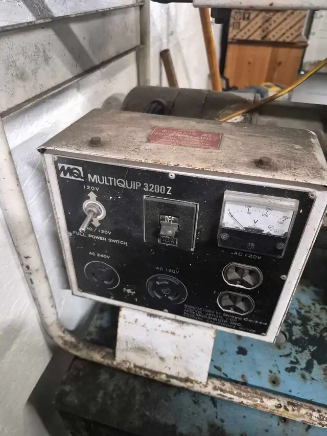 3200 Multiquipt Generator For sale - Photo 5