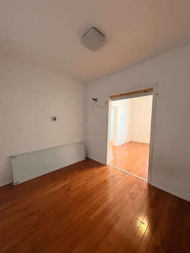 4.5 in Petite Patrie / Métro Beaubien (Avail Now) - Photo 7