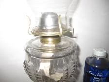 LATE 1800s TURKEY FOOT OIL LAMP IN EXCELLENT CONDITION - Photo 2