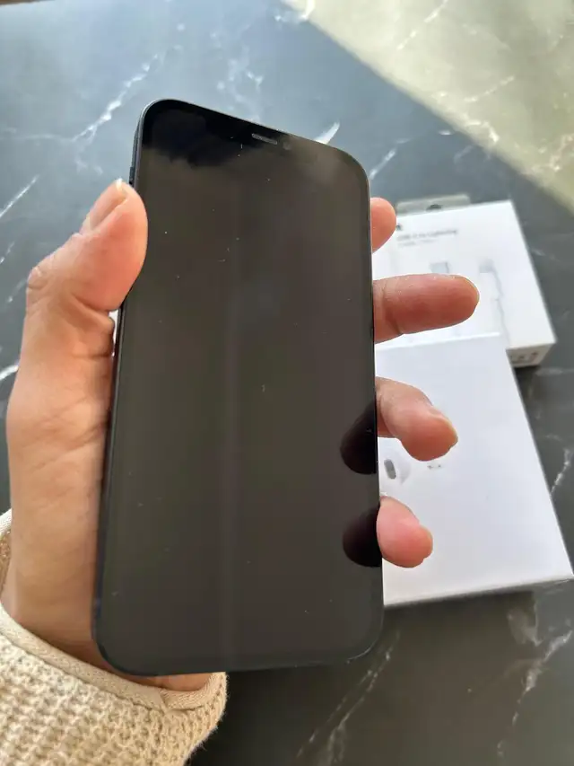 iPhone 12 64gb No Face ID Airpods Pkg/Delivery - Photo 3