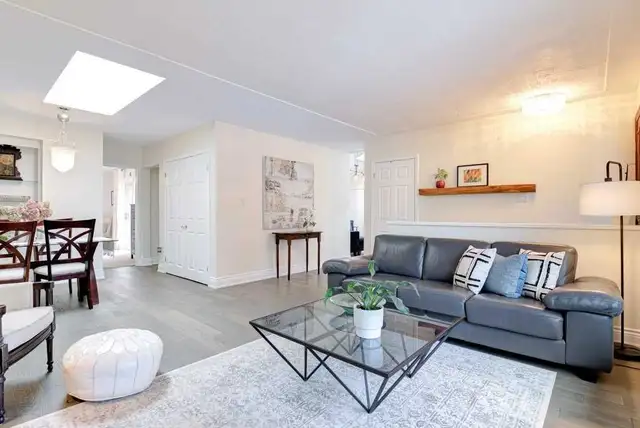 Beautiful Upgraded Home For Rent - $2900 - Photo 3