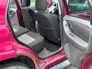 2007 Ford Escape - For Parts Only - Photo 8