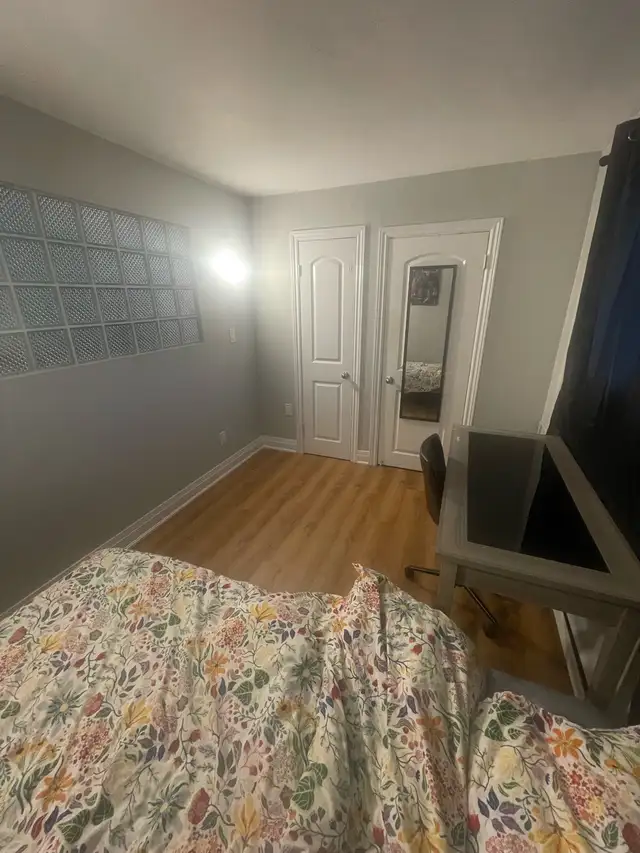 Room For Rent - Photo 4