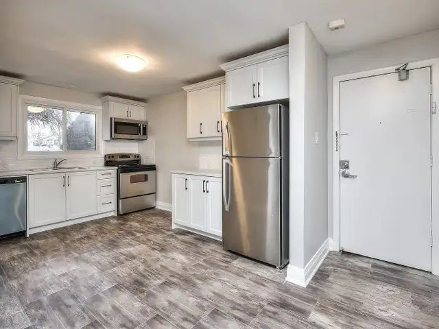 Room For Rent - Photo 8